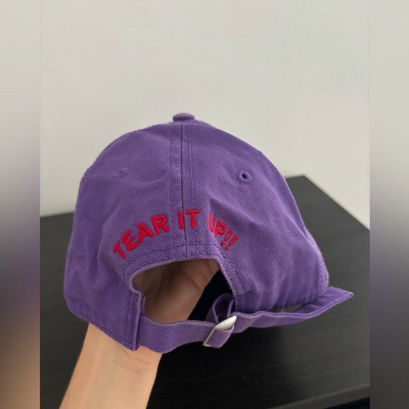 DsQuared2 Baseball Hat - Picture 2 of 3